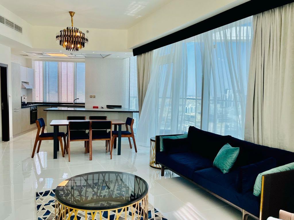 Bright & Elegant 2BR | High Floor | Prime Community Living